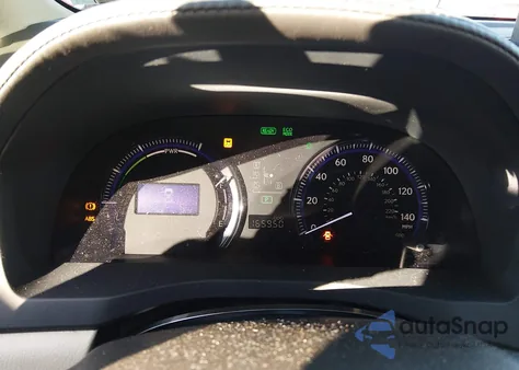 2010 Lexus Hs 250H Premium z USA, uszkodzony, nr VIN JTHBB1BA0A2006318